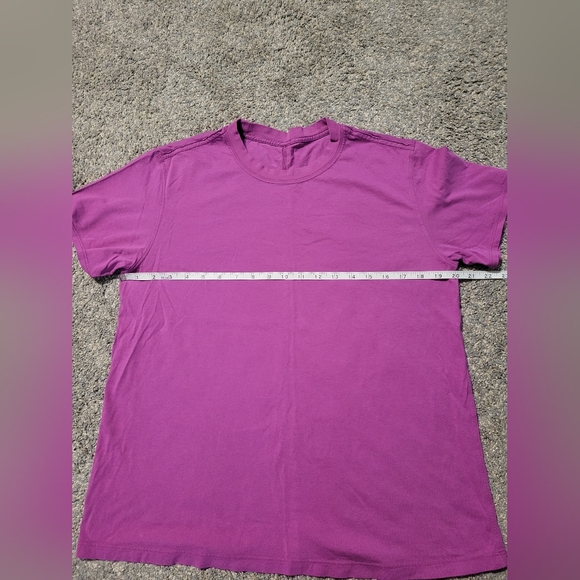 Lululemon All Yours T-shirt - Picture 4 of 4